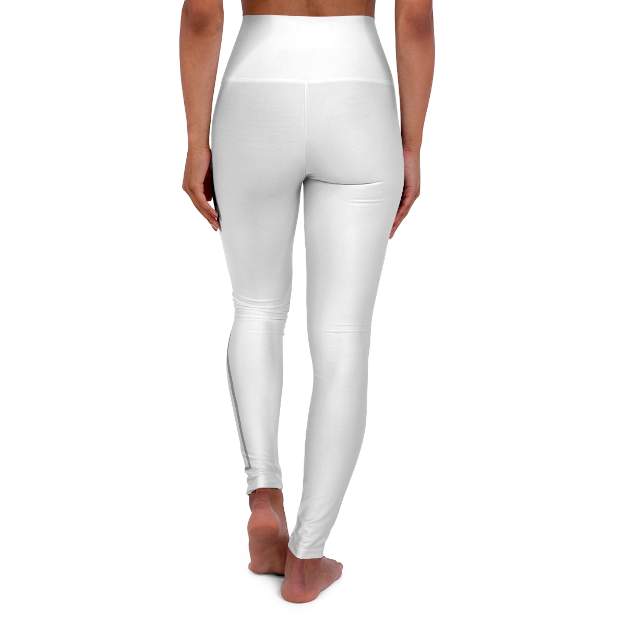 White High-Waist Yoga Leggings with Subtle Side Logo — Seamless Activewear for Pilates & Everyday Wear